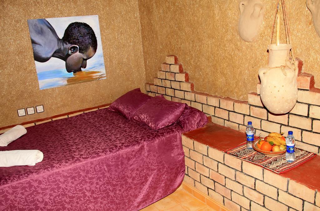 Hotel La Gazelle Bleue Merzouga Zimmer foto