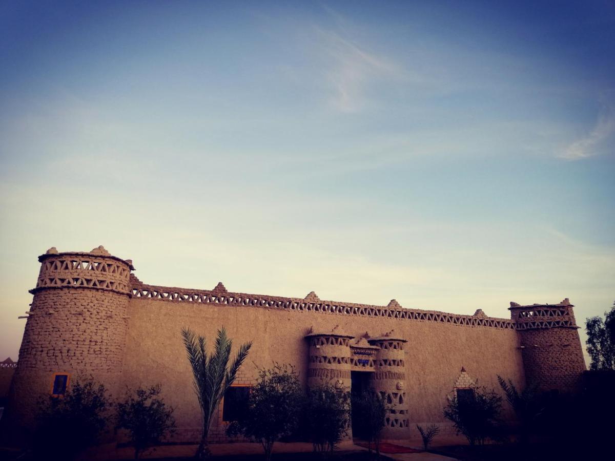 Hotel La Gazelle Bleue Merzouga Exterior foto